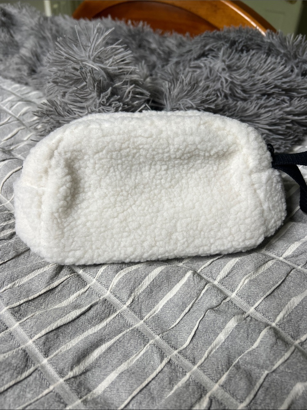kate spade Cream Sherpa Wristlet Clutch - Picture 2 of 6